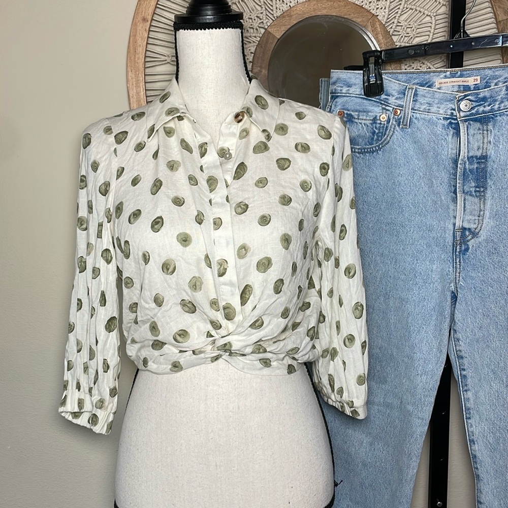 Zara Ivory, Green Polka Dot Crop Top NwT size small